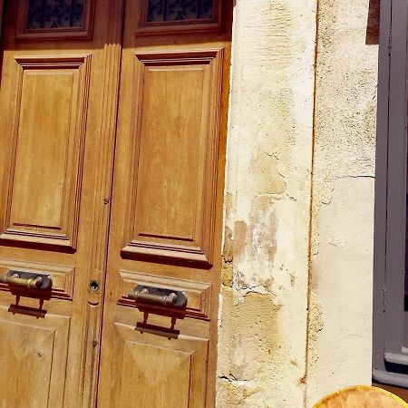 Ancienne Maison De Maitres Lourmarin Dış mekan fotoğraf