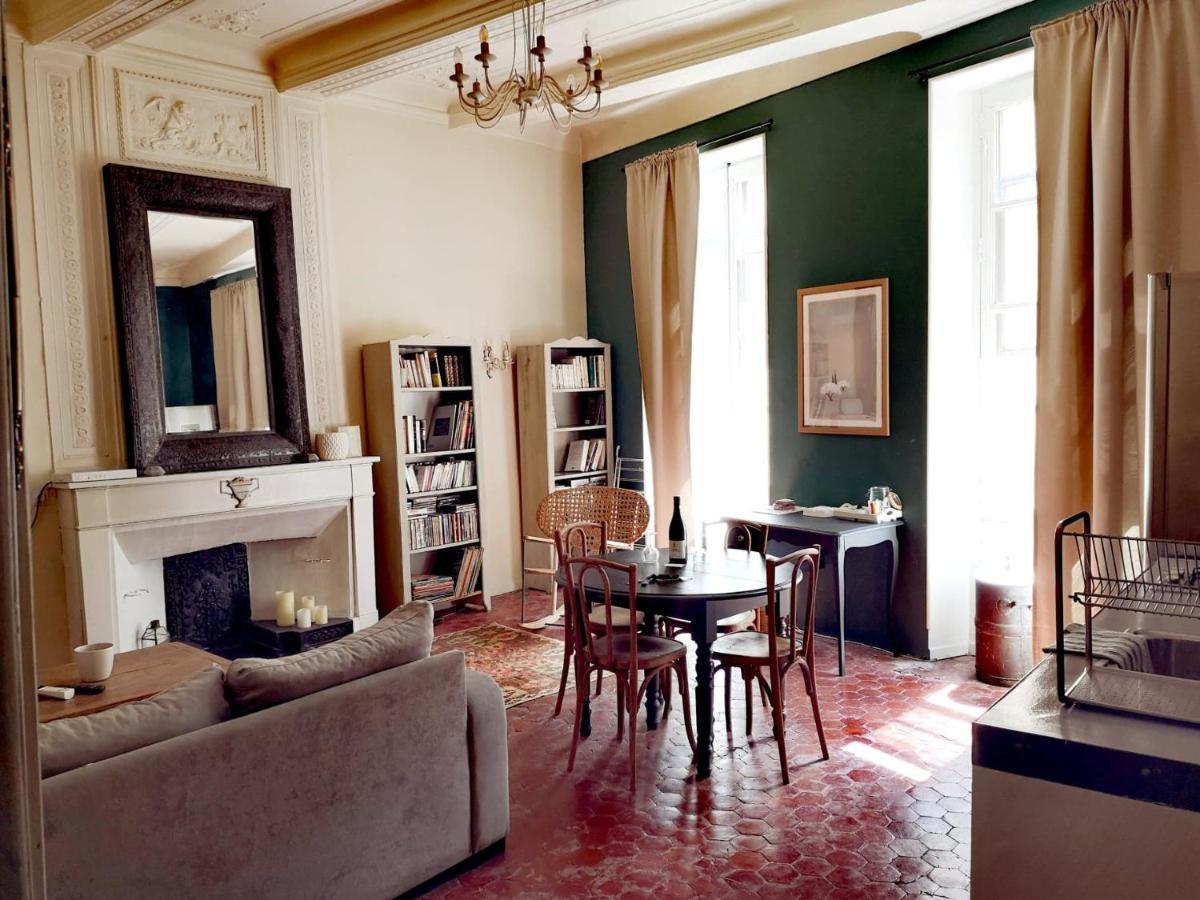 Ancienne Maison De Maitres Lourmarin Dış mekan fotoğraf