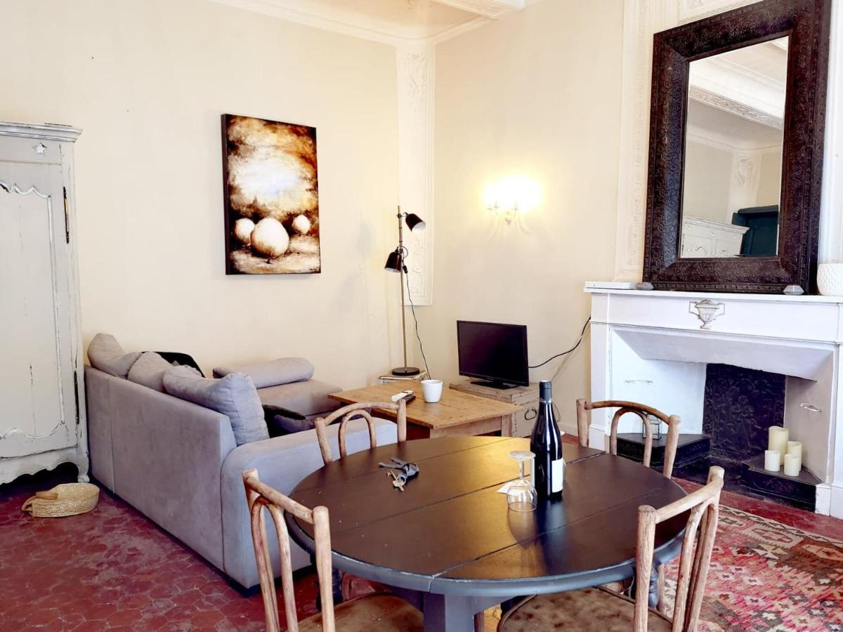 Ancienne Maison De Maitres Lourmarin Dış mekan fotoğraf
